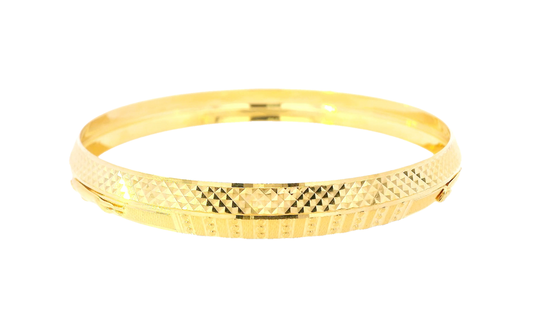 22K Yellow Gold Sleek Wide Bangle Bracelet