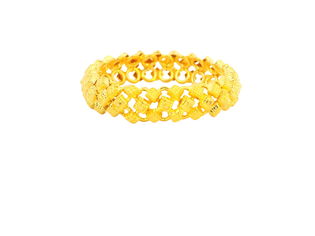 22K Yellow Gold Ring  Classic Design