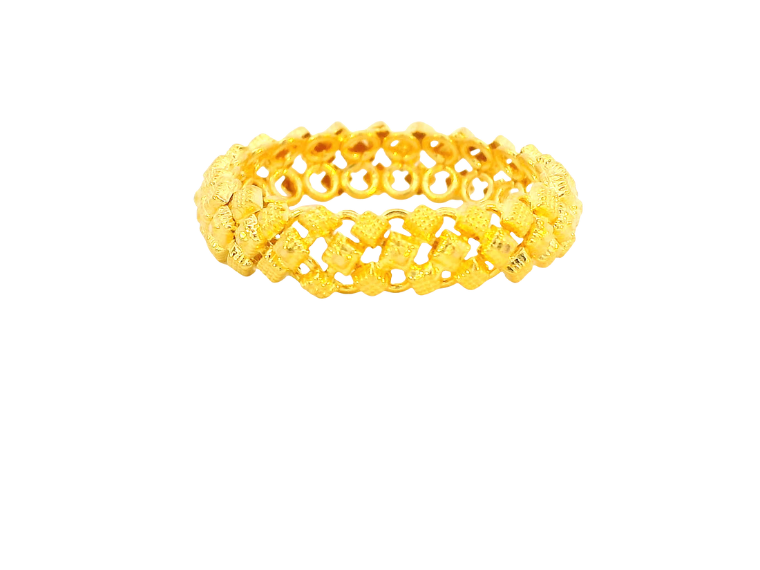 22K Yellow Gold Ring  Classic Design