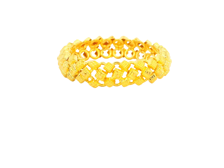 22K Yellow Gold Ring  Classic Design