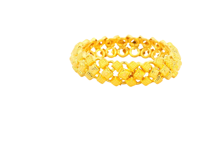 22K Yellow Gold Ring  Classic Design
