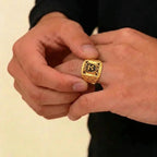 22K Men’s Yellow Gold Fancy Ring – 9.1g, Polished Finish, Resizable, Size 10