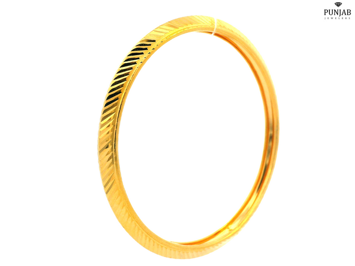 22K Yellow Gold Bangle