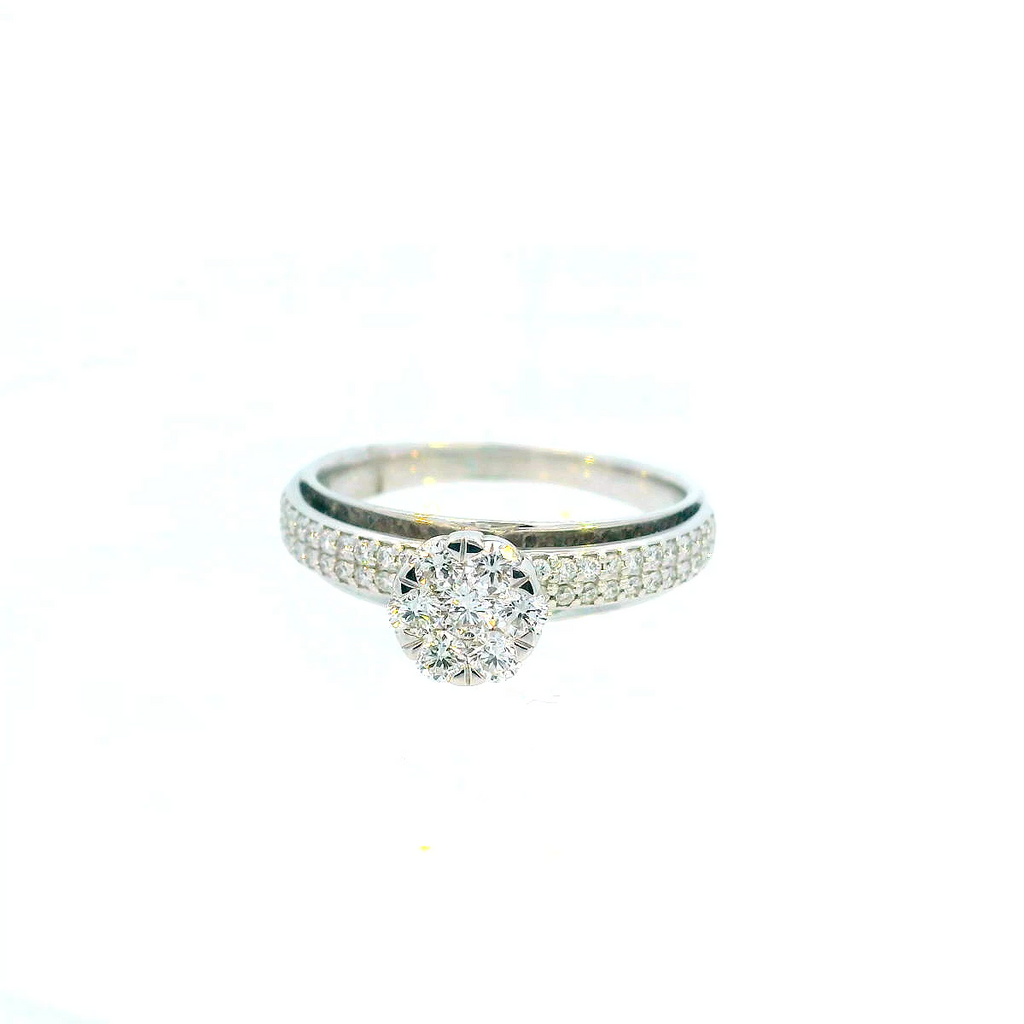 18K White Gold Diamond Ring with 0.53 CT Diamond (VS Clarity)