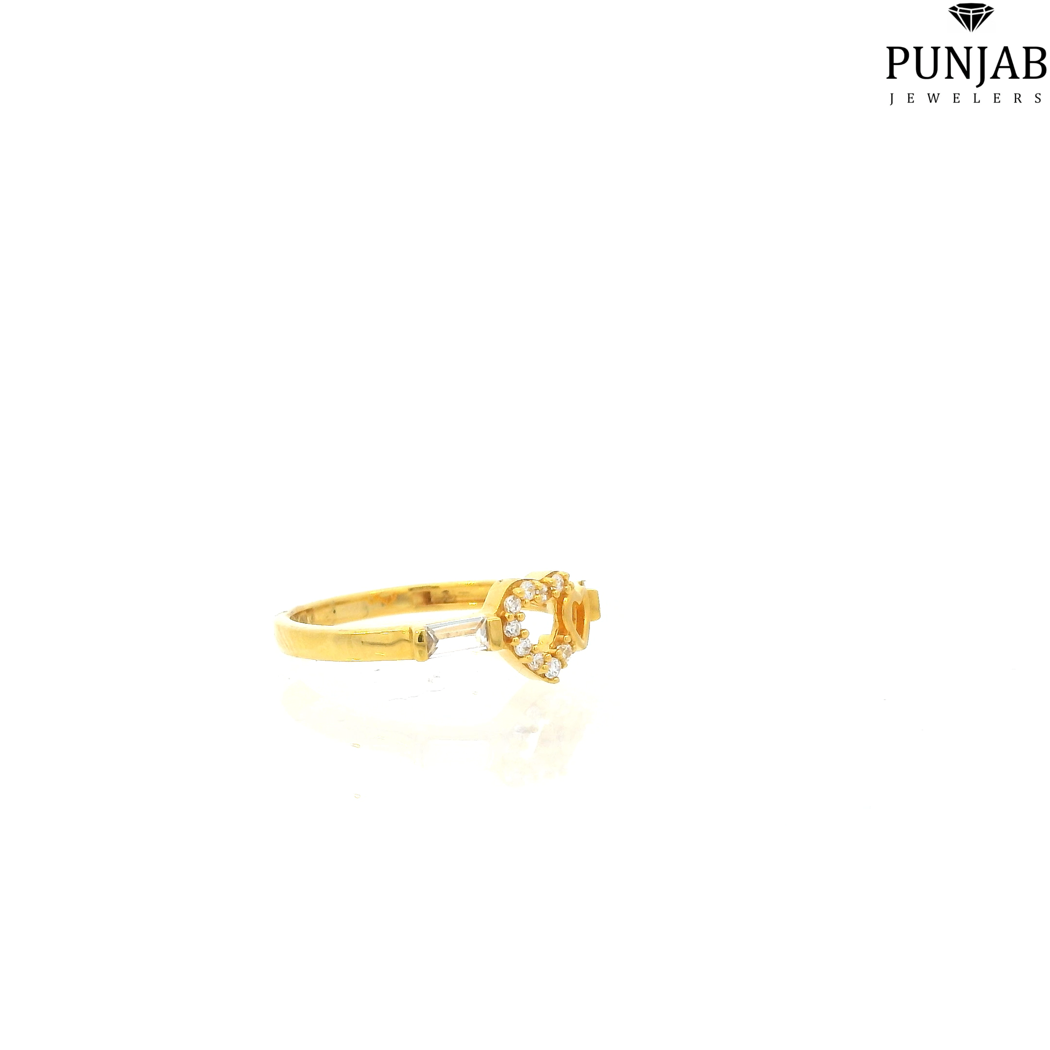 22K Yellow Gold Fancy Ring with Cubic Zirconia