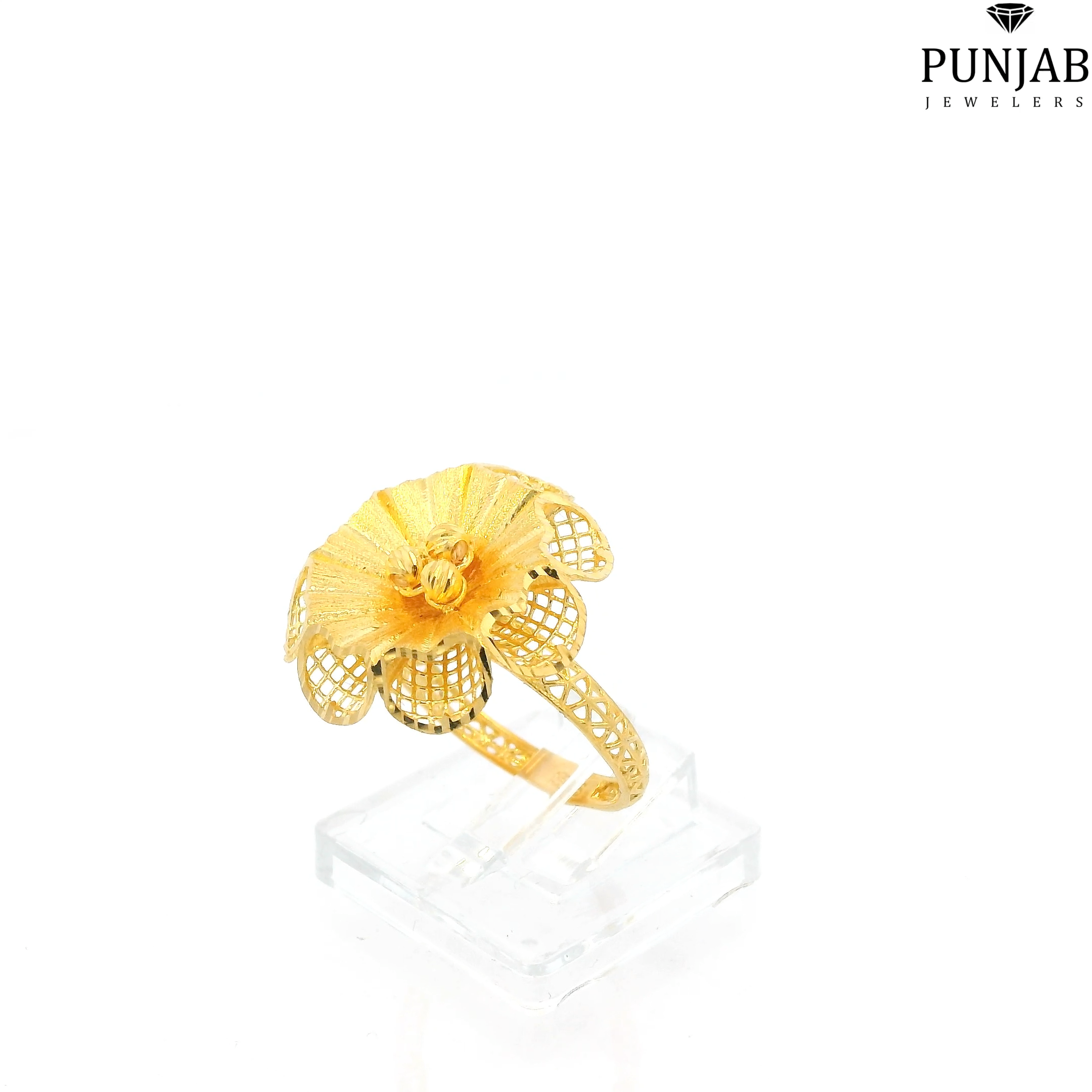 22K Yellow Gold Fancy Ring