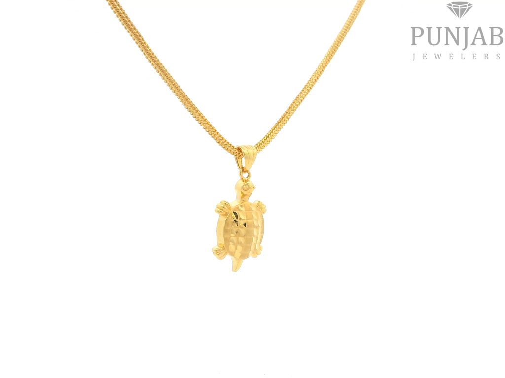 22K Yellow Gold Fancy Pendant