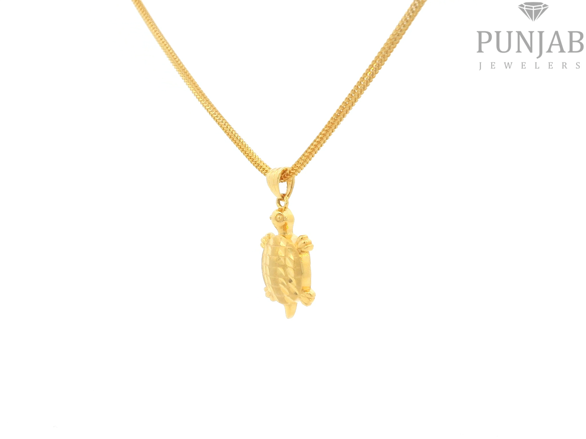 22K Yellow Gold Fancy Pendant