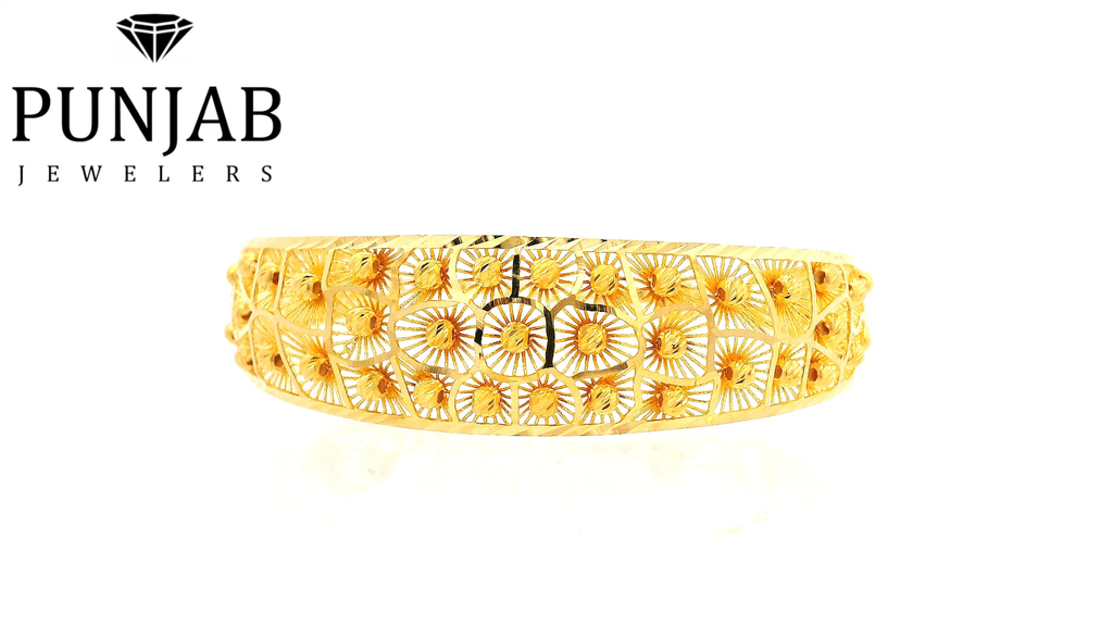 22K Yellow Gold Fancy Bracelet with Lobster Lock