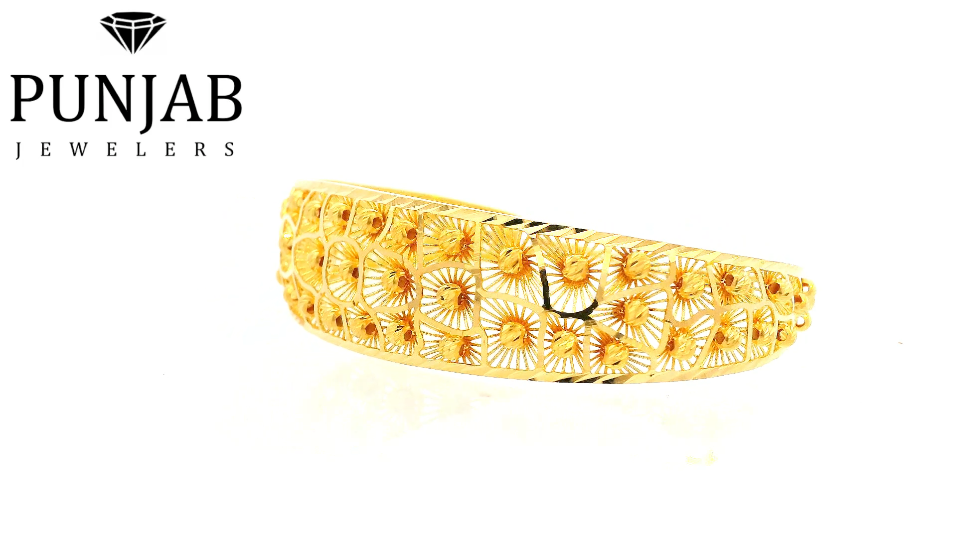 22K Yellow Gold Fancy Bracelet with Lobster Lock