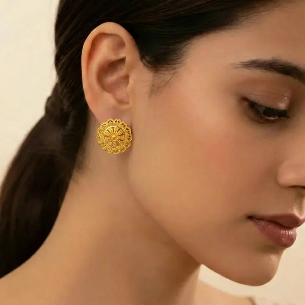 22K Yellow Gold Traditional Stud Earrings | Classic Polished Tops