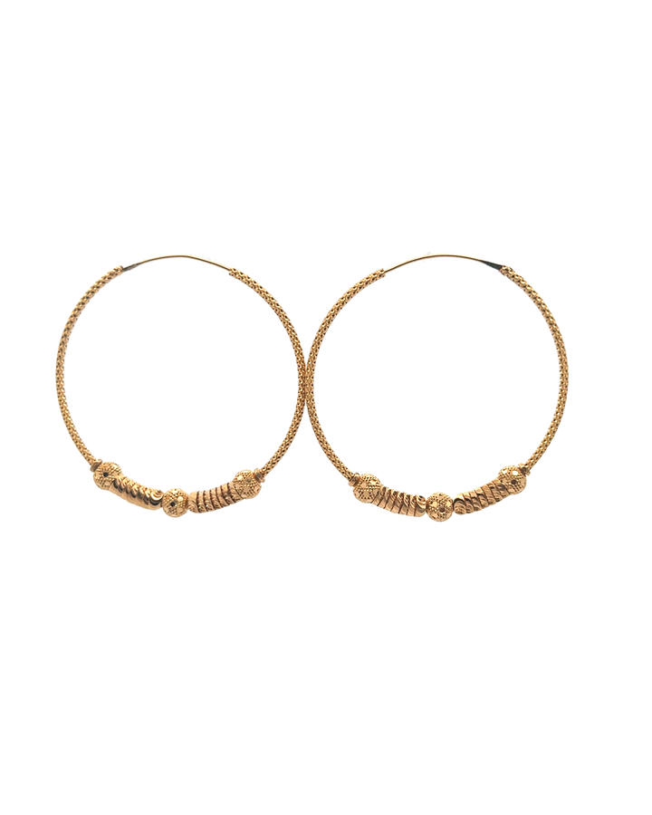 22K Yellow Gold Hoop Earrings with Intricate Detailing