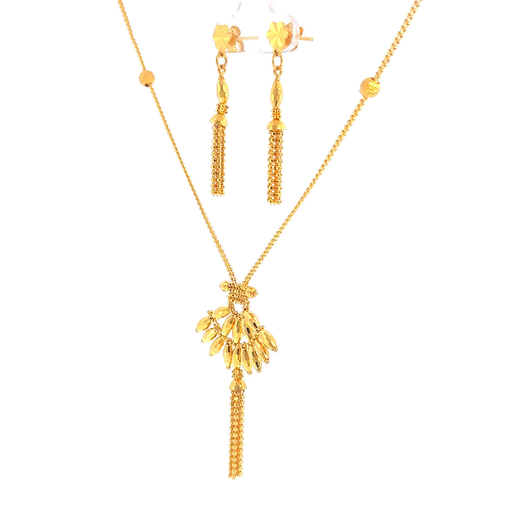 22K Dual Layered Yellow Gold Bar and Disc Pendant Necklace
