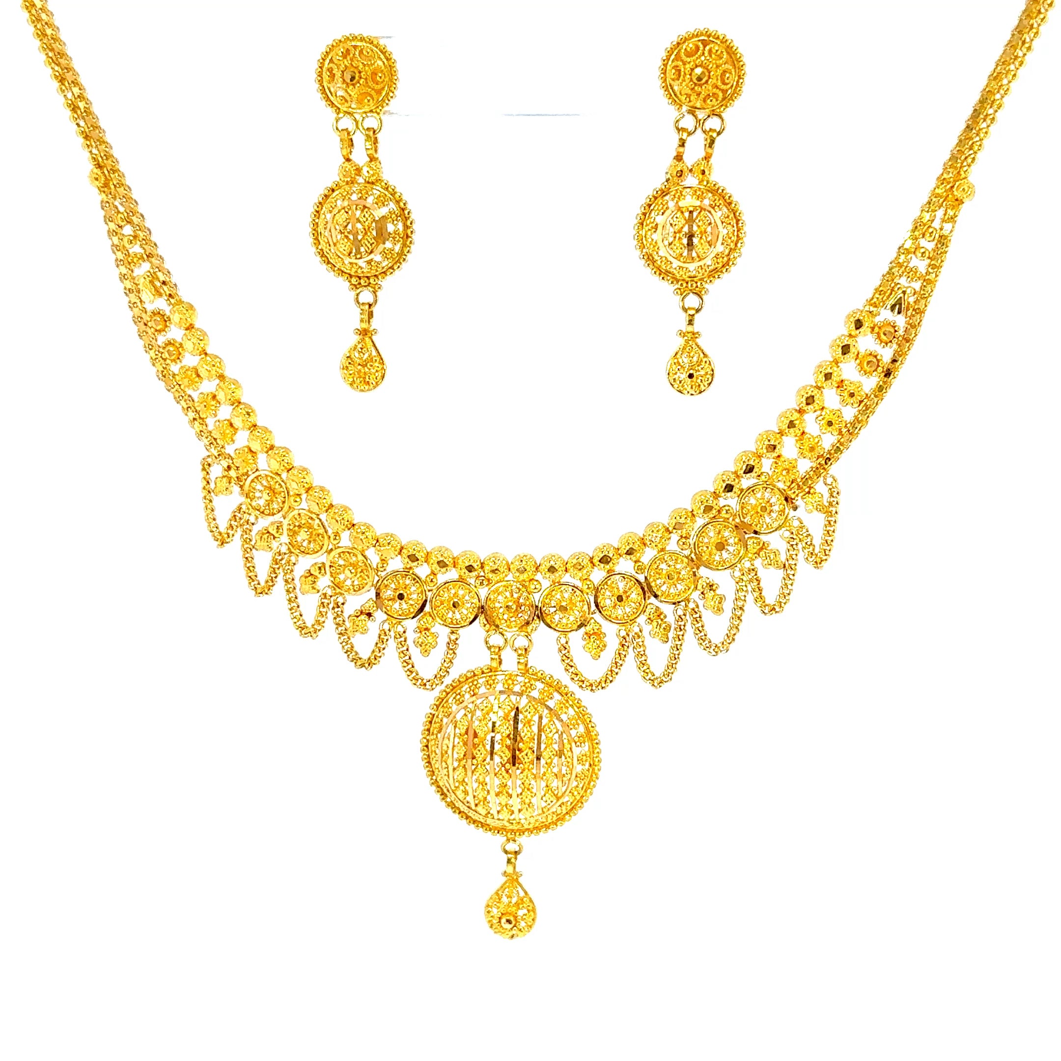 22K Minimalist Layered Yellow Gold Circle and Bar Pendant Necklace