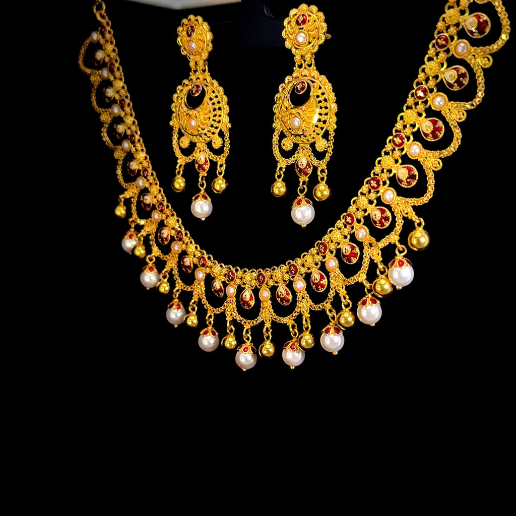 22K Classic Luster Round Pearl Bead Necklace in Yellow Gold
