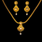 22K Classic Round White Pearl Charm Necklace in Polished Yellow Gold
