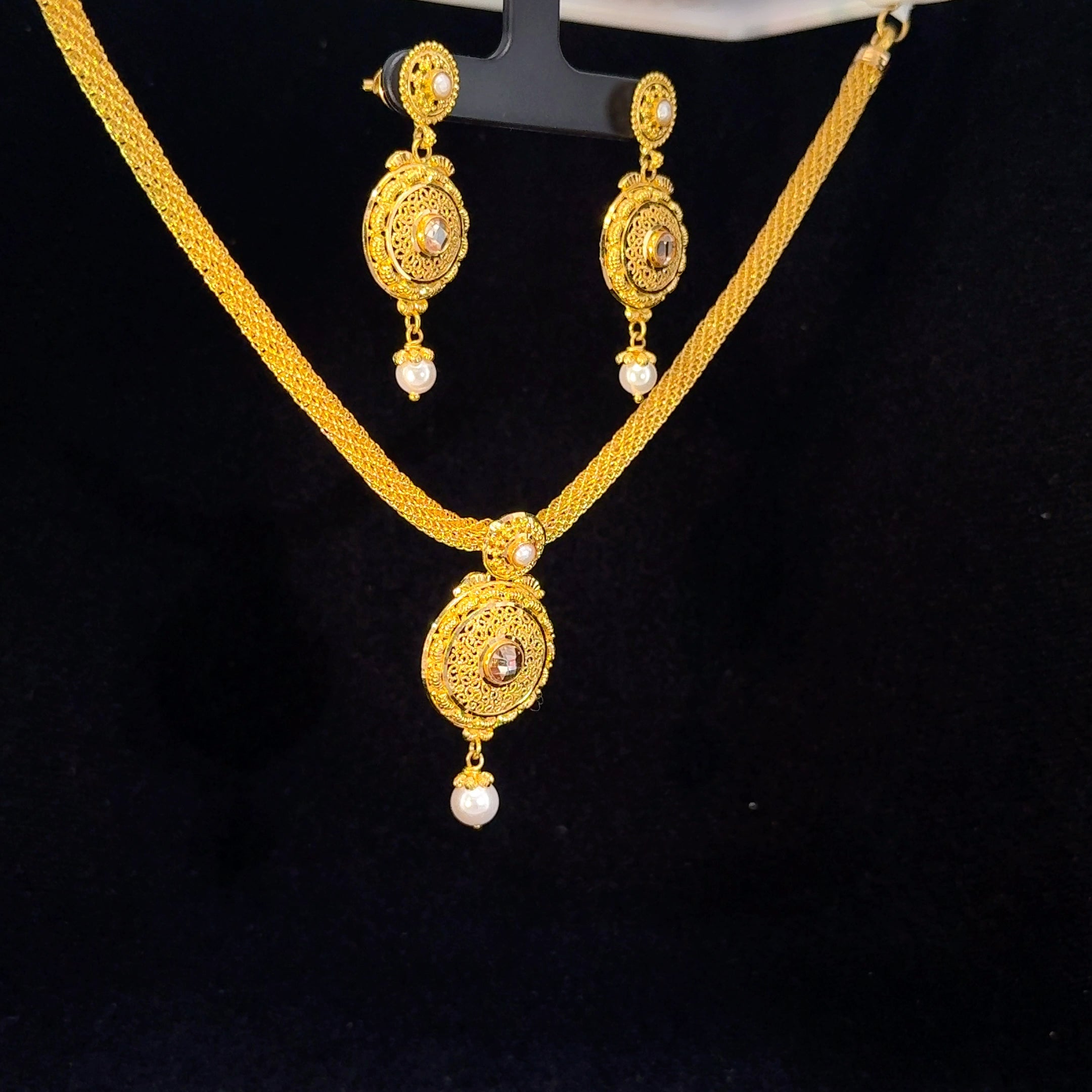 22K Yellow Gold Pearl & Gemstone Necklace Set | Elegant Dual-Stone Design
