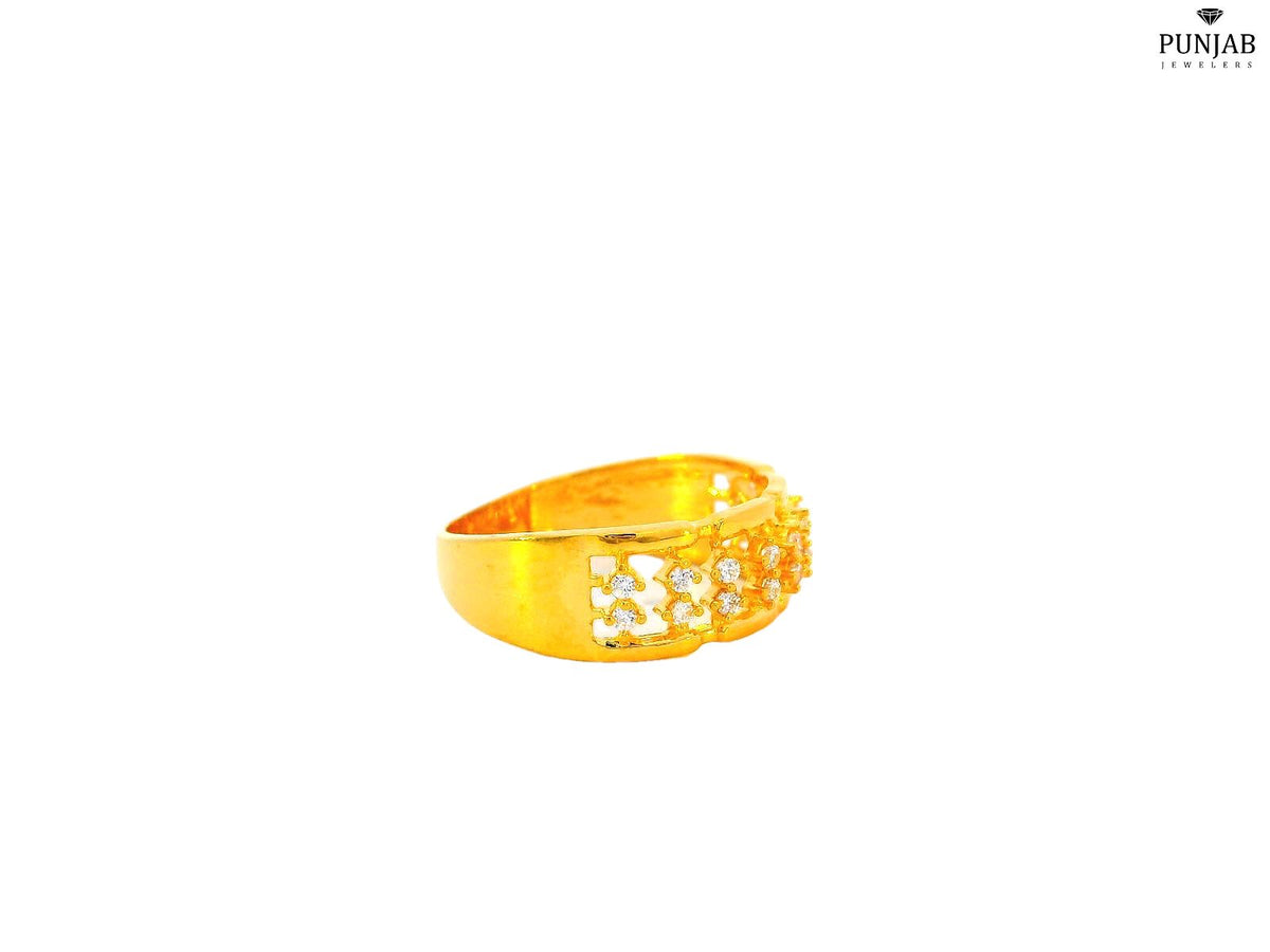 22K Yellow Gold Band with Floral Cubic Zirconia Design
