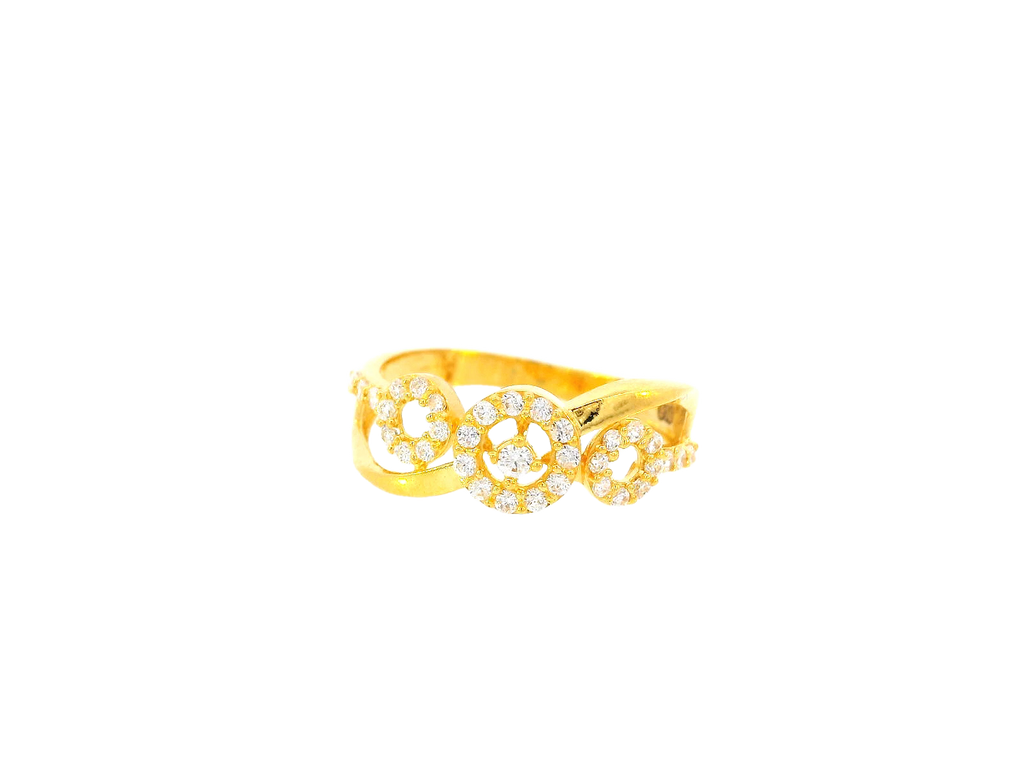 22K Yellow Gold Cubic Zirconia Circle Link Ring – Size 6.7