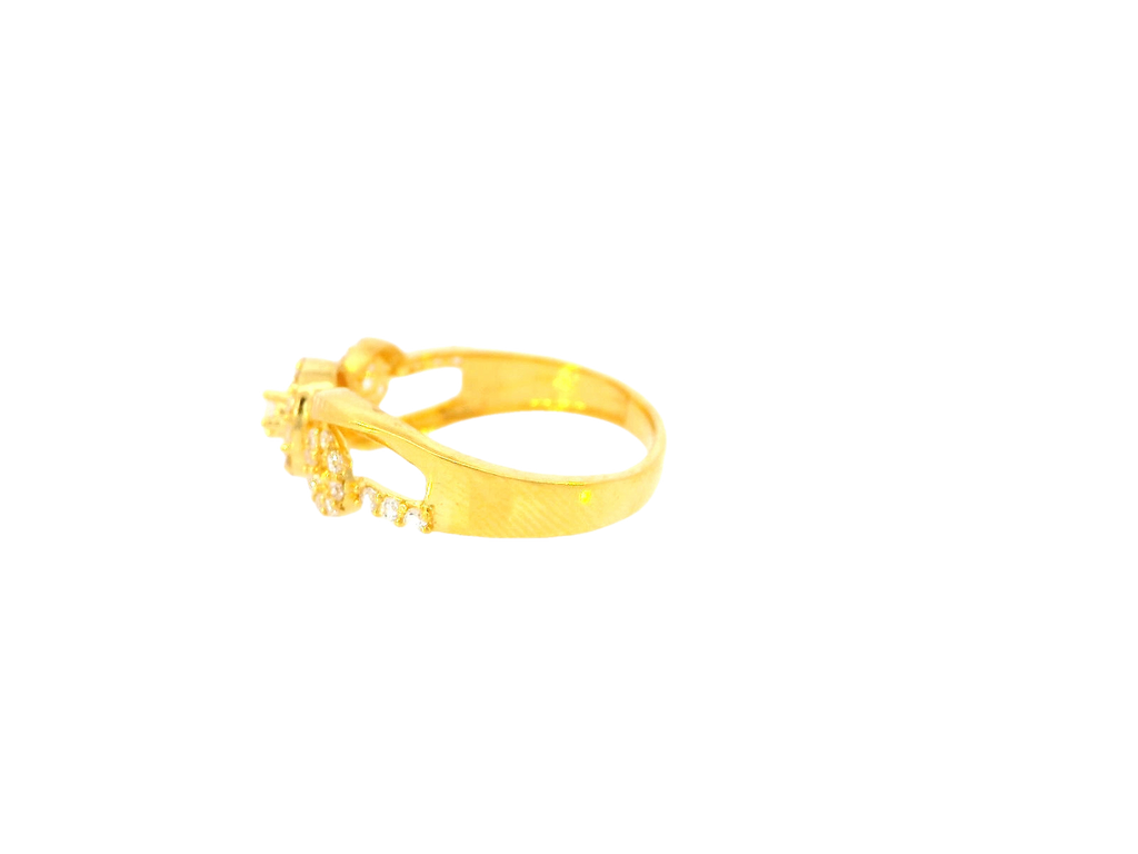 22K Yellow Gold Cubic Zirconia Circle Link Ring – Size 6.7