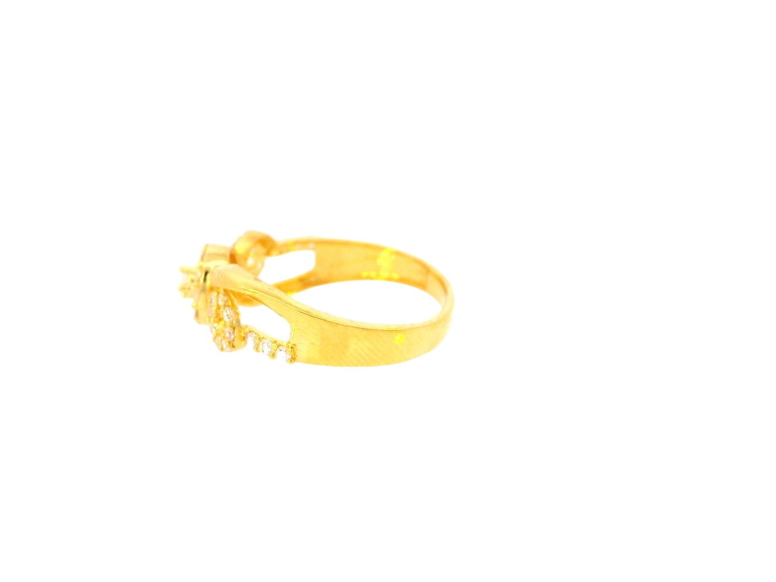 22K Yellow Gold Cubic Zirconia Circle Link Ring – Size 6.7