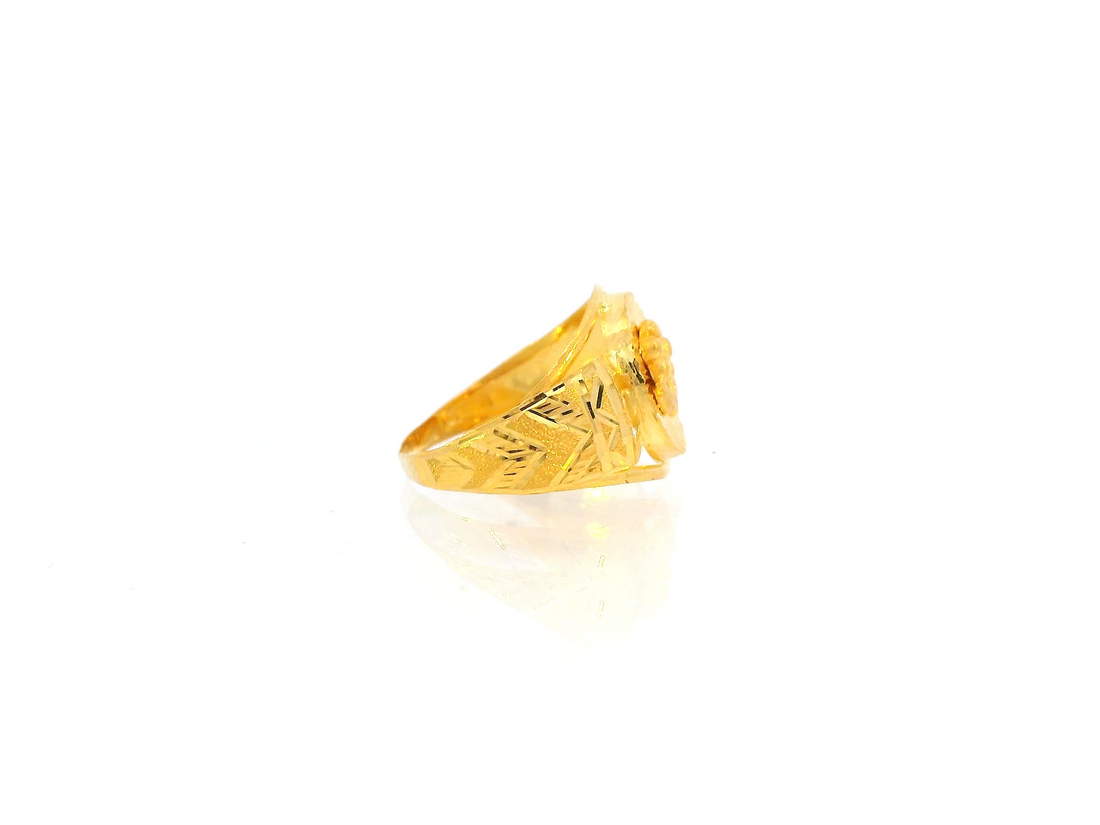 22K Yellow Gold Radiant Sunburst Motif Ring