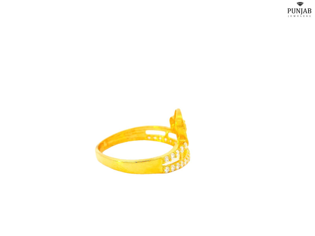 22K Yellow Gold Ring with Heart and Cubic Zirconia Accents