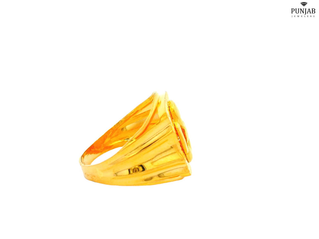 22K Yellow Gold Ring with Intricate Infinity Motif