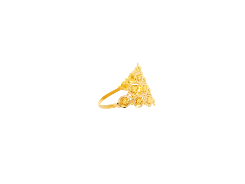 22K Yellow Gold Textured Cluster Ring
