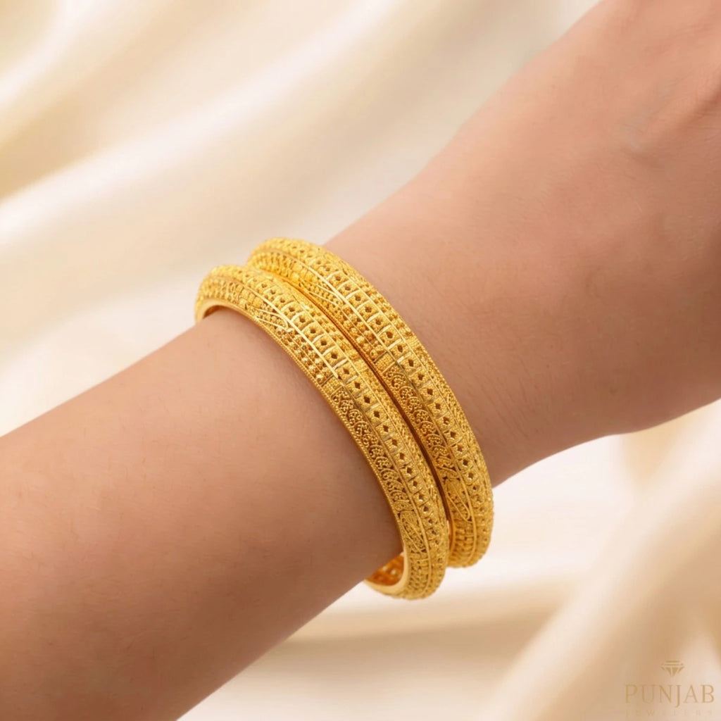 22K Yellow Gold Traditional Bangles – Timeless Heritage Elegance