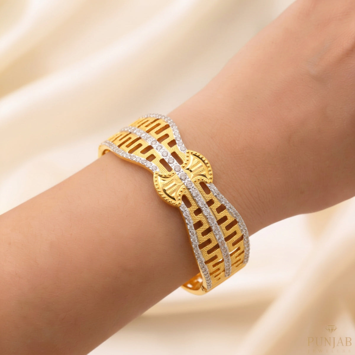 22K Yellow Gold Two Tone Bangles – Elegant Dual Finish Design
