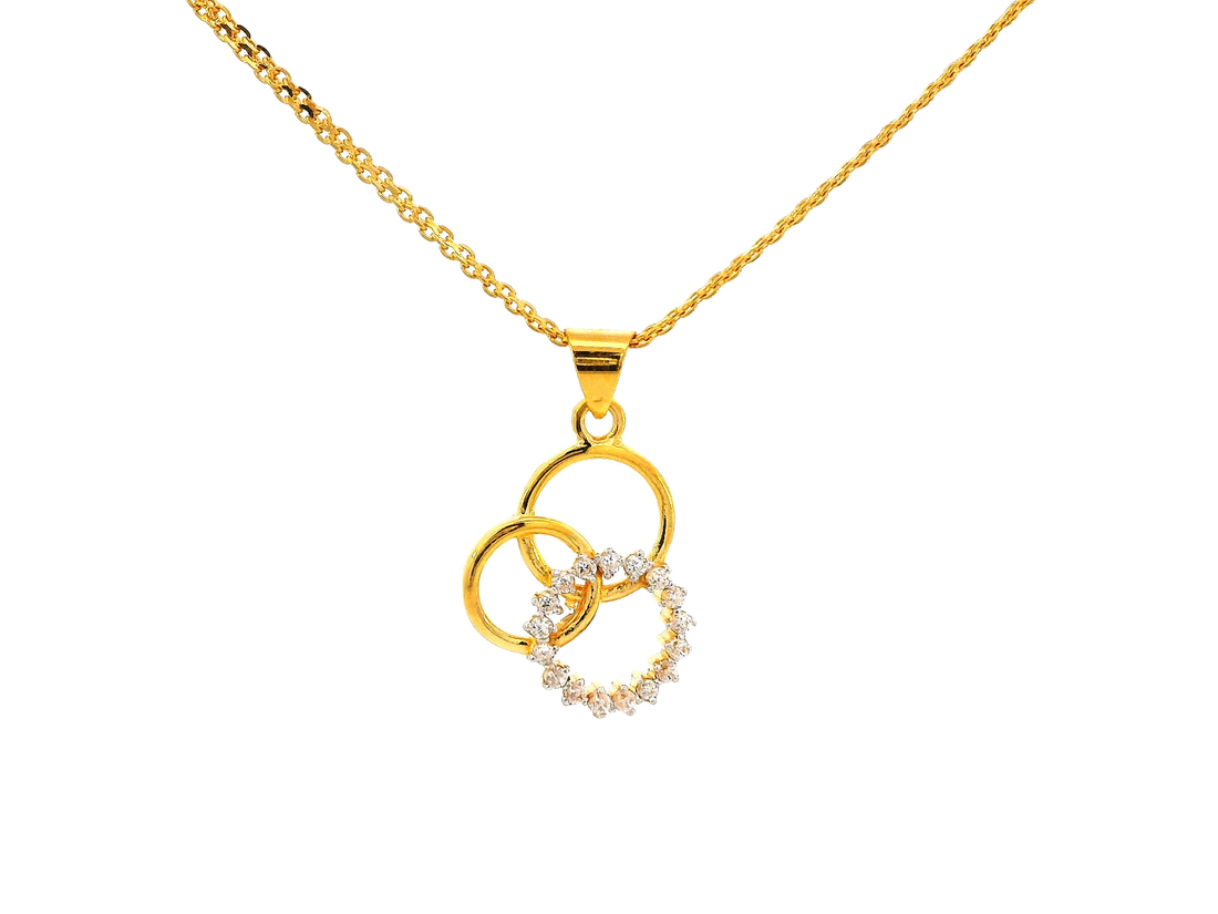 22k Gold Interlocking Design Jewelry Set with Earrings and Pendant