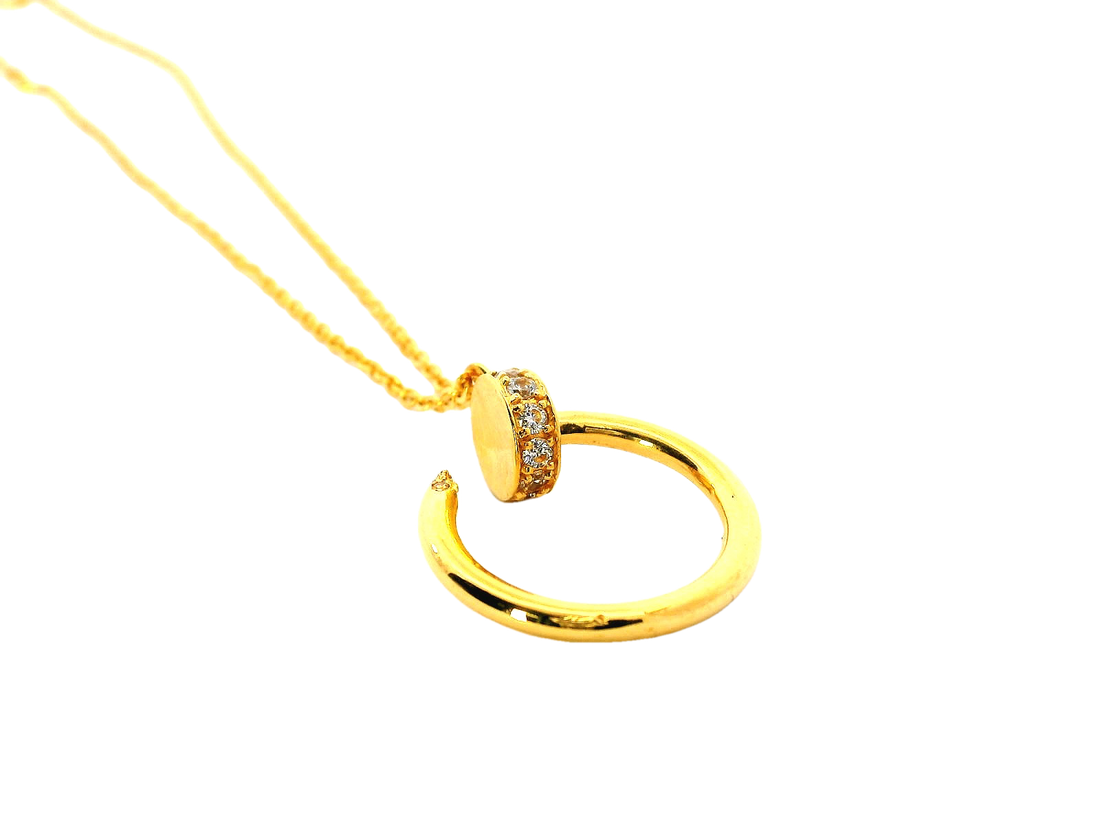22k Yellow Gold Pendant Necklace with Cubic Zirconia