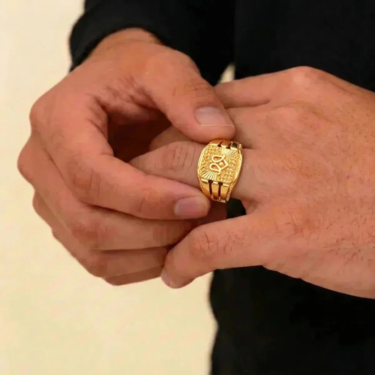 Classic 22K Yellow Gold Traditional Ring – 3.1g Elegant Design