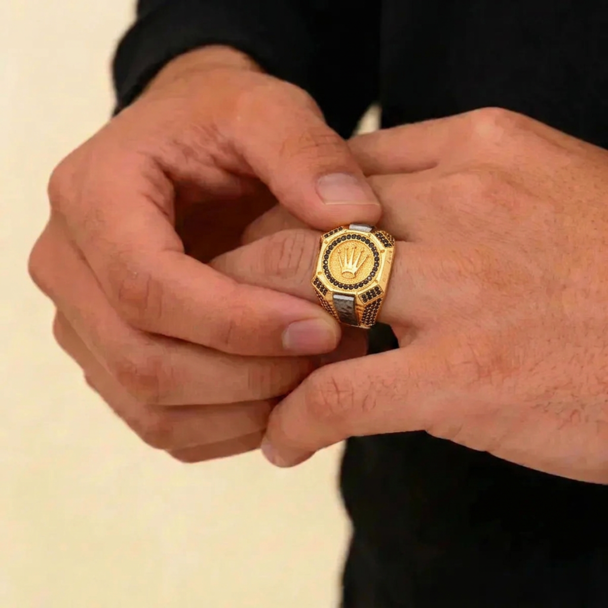 21K Men’s Yellow Gold Fancy Ring – 14.6g, Polished Finish, Resizable, Size 9.5