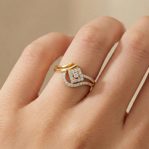 22K Yellow Gold Winged Cubic Zirconia Ring – Size 7.7