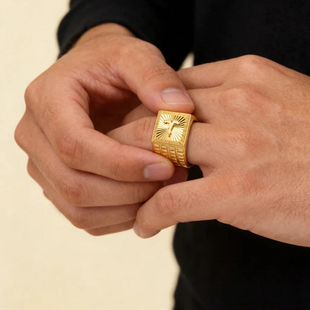 22K Yellow Gold Men’s Ring