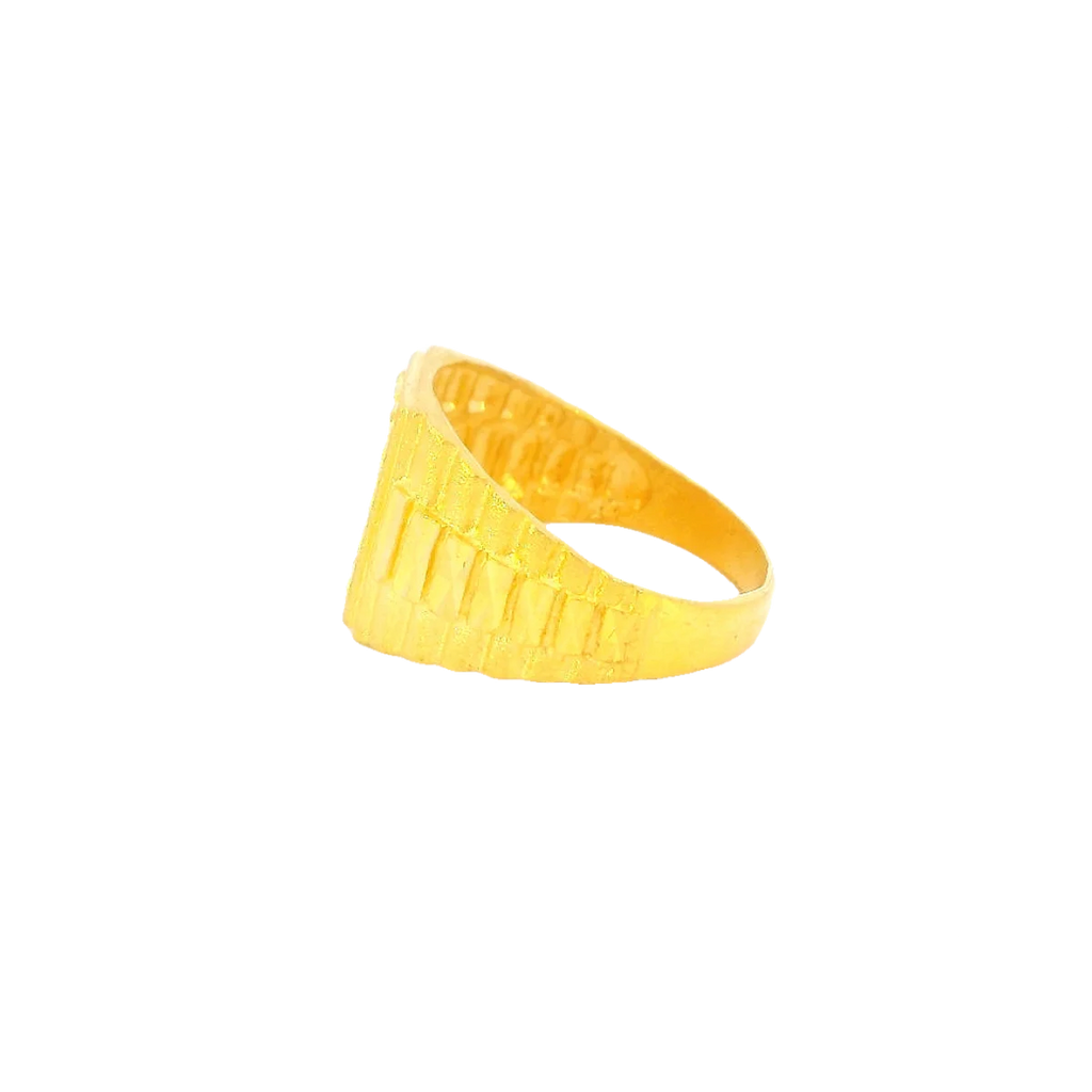 Traditional 22K Yellow Gold Men’s Ring – 5.9g, Size 8.8