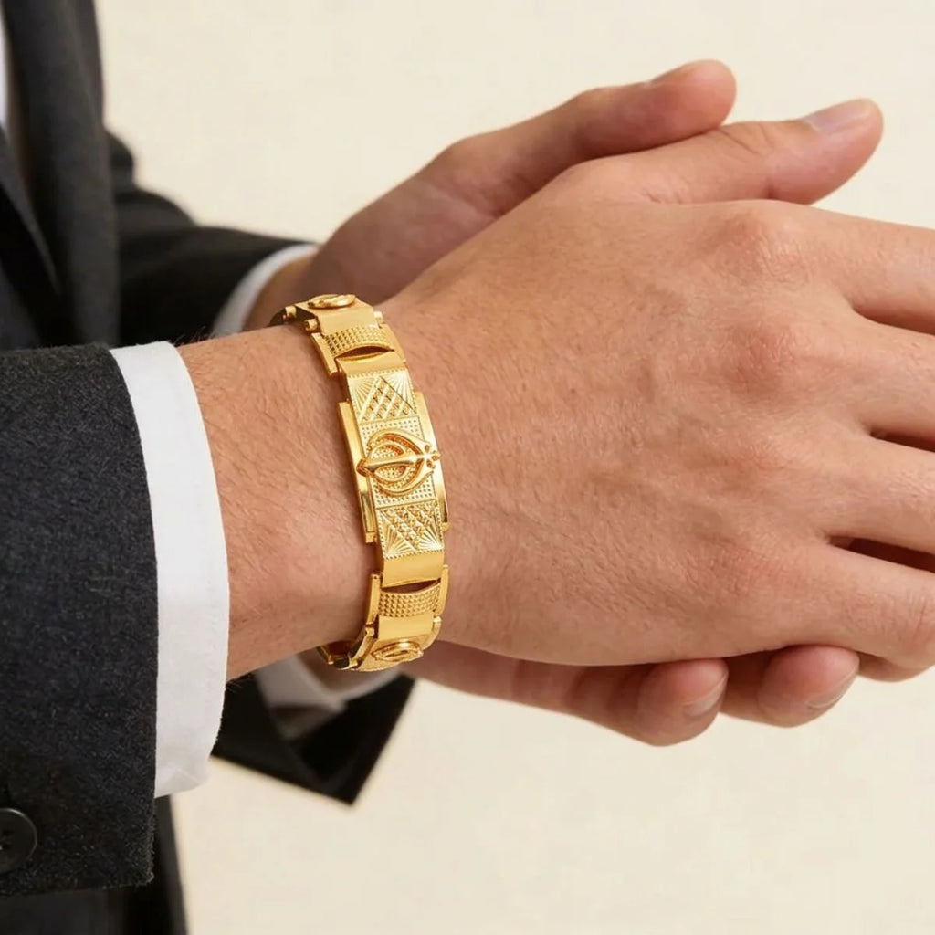 22K Yellow Gold Bracelet with Khanda Design and S-Lock