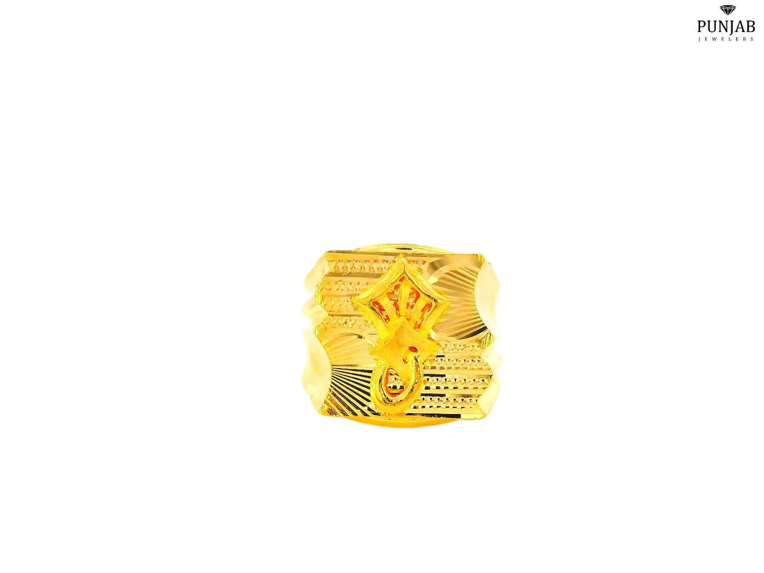 Bold 22K Yellow Gold Ring with Intricate Detailing