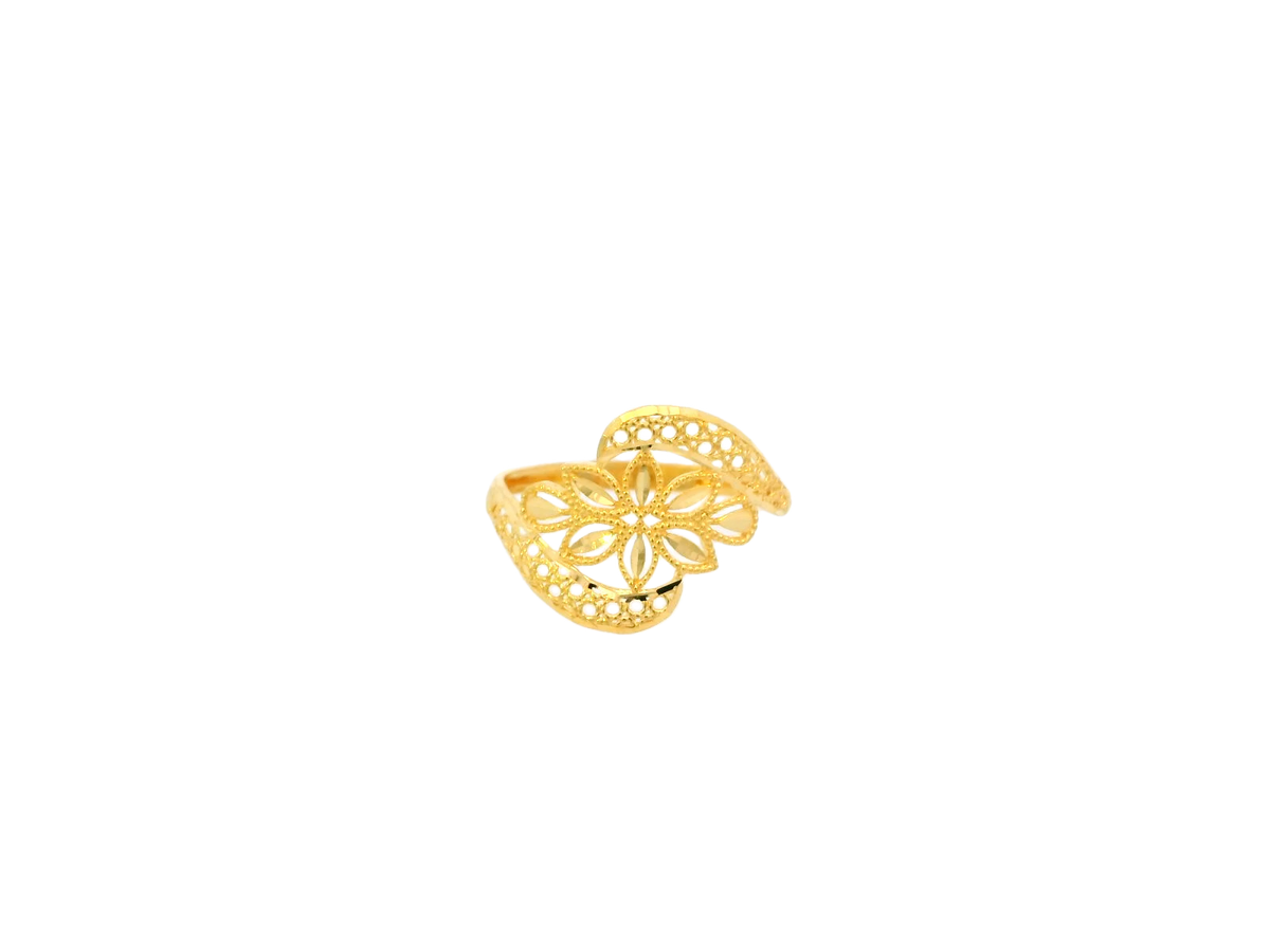 Lightweight 22K Yellow Gold Floral Design Ring