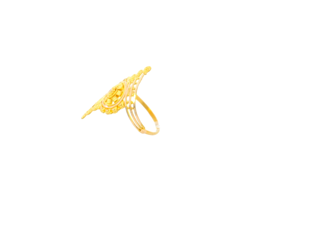Ornate 22K Yellow Gold Ring with Intricate Detailing