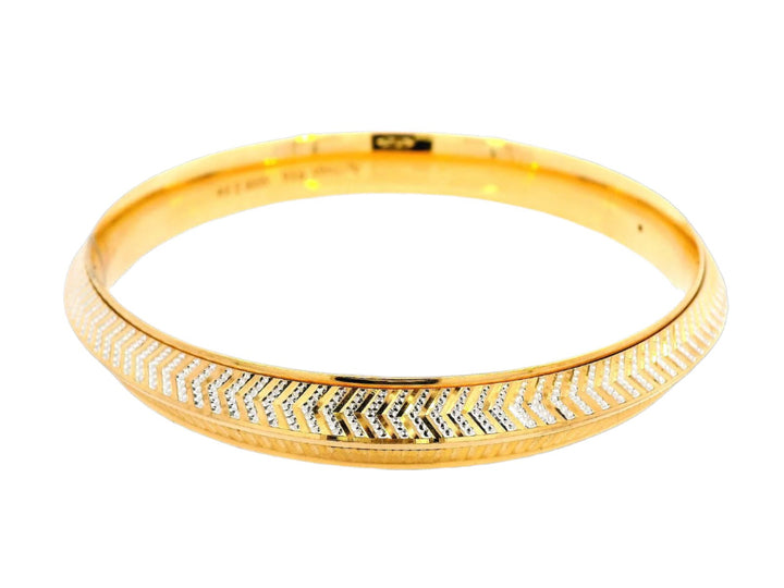 Striking 22k Yellow Gold Bangle with Chevron Detailing