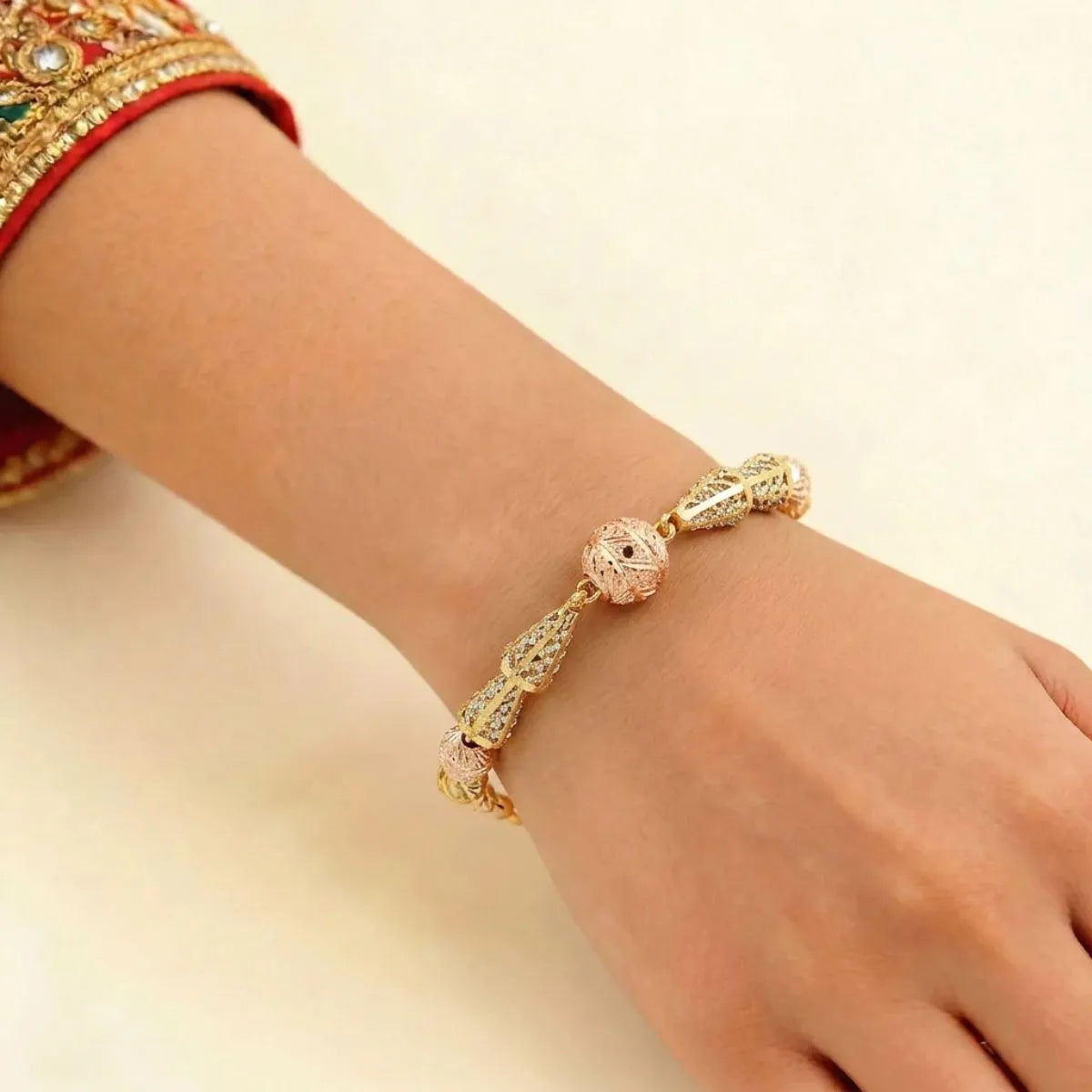 22K Tri-Color Gold Ladies Bracelet with Lobster Lock