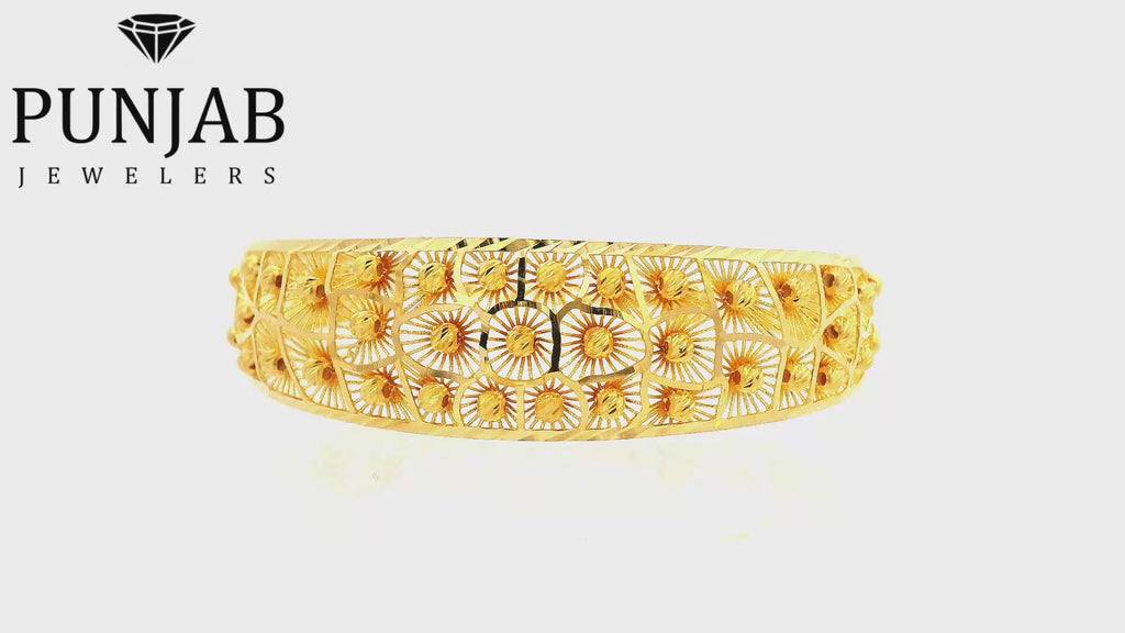 22K Yellow Gold Fancy Bracelet with Lobster Lock