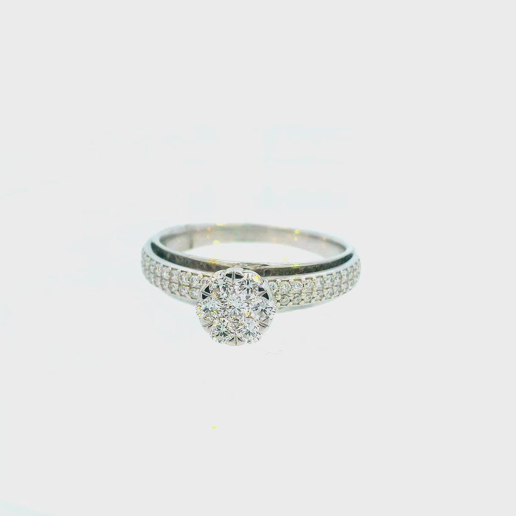 18K White Gold Diamond Ring with 0.53 CT Diamond (VS Clarity)