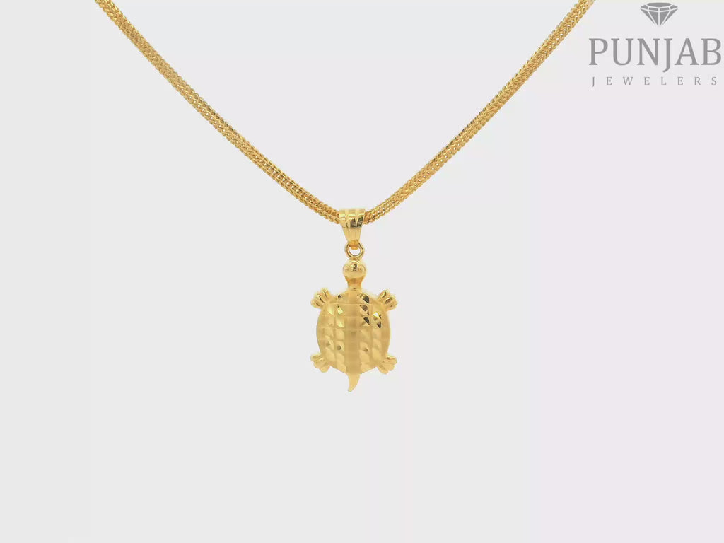 22K Yellow Gold Fancy Pendant