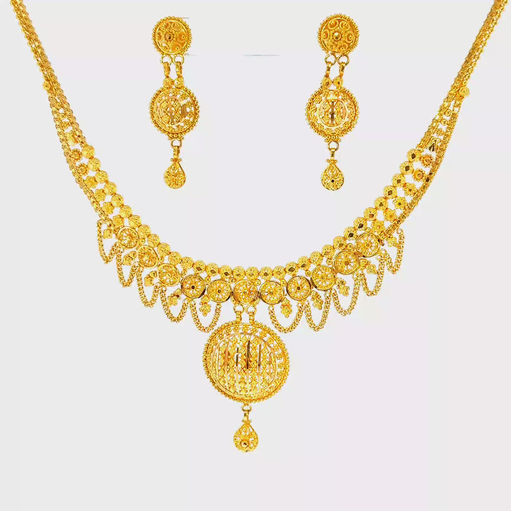 22K Minimalist Layered Yellow Gold Circle and Bar Pendant Necklace